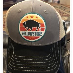 Mens Womens Adult YELLOWSTONE National Park Mesh Trucker Hat Cap Patch NWT